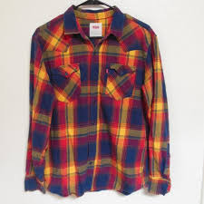 A red and blue flannel, black skinny jeans, and flats. Levi S Shirts Levis Blue Yellow And Red Plaid Flannel Poshmark