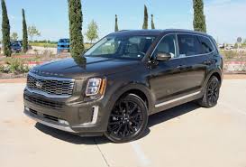The interior of the 2020 kia telluride is comfortable and roomy, though not as roomy as some of the competitors. First Look 2020 Kia Telluride 2020 Kia Soul 2020 Toyota Corolla 2019 Nissan Leaf Plus Carprousa