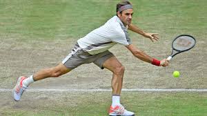 Roger federer, encore juste physiquement, a cédé mercredi dès le deuxième tour à halle où il jouait son federer rêve d'ajouter un 21e trophée du grand chelem à son palmarès à wimbledon, qui lui. Roger Federer Flies Into 13th Final In Halle Atp Tour Tennis