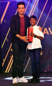 He worked as a child artist in several tamil movies. 8 Year Old Nagavishal Bags The Best Actor Award For A Tamil Movie Kd At The 10th Jagran Film Festival Phoenix Media
