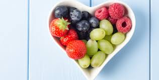 Buah yang kulitnya berwarna kuning ini pas banget kalau dijadikan pencuci mulut. Alasan Buah Lebih Baik Dijadikan Sebagai Pencuci Mulut Daripada Dessert