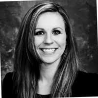 Sara Parsons's Instagram, Twitter & Facebook