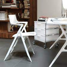 Les infos, chiffres, immobilier, hotels & le mag. Kartell Dolly Folding Chair Surrounding Com