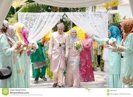 10 best hand mixers in malaysia 1. Malay Wedding A Malaysian Couple Newly Wedding Holding Hands Stock Photo 58601963 Megapixl