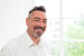 Aurel pirtea official sherdog mixed martial arts stats, photos, videos, breaking news, and more for the lightweight fighter from romania. Prof Dr Aurel Croissant