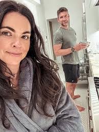 Katie Lee's Instagram, Twitter & Facebook