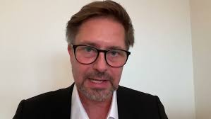 Tilmeld Nytårshypnosen 2023 ved Peter Hald