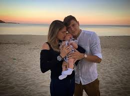 Nicolò barella no es novedad, lleva años mostrando su potencial, desde que debutara con 18 años en serie a, de la mano de gianluca festa, también canterano sardo. I Segreti Della Famiglia Barella Federica Ha Una Passione Per Le Moto Il Motto Di Nicolo Page 2 Of 7 Golssip