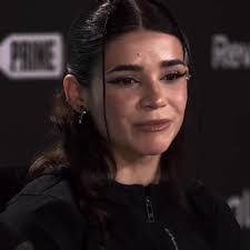 Brenda Veloz's Instagram, Twitter & Facebook