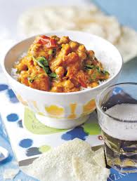 Jamie S Sweet Potato Chickpea Spinach Curry Recipe Woolworths Sweet Potato Chickpea Curry Sweet Potato Curry Vegetable Curry Recipes