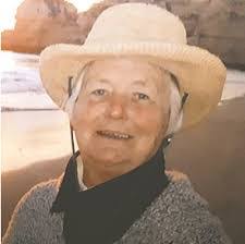 Annette Milne's Instagram, Twitter & Facebook