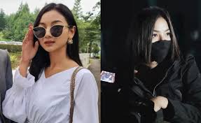 Riki dan elsa ikatan cinta. Elsa Ikatan Cinta Akhirnya Tertangkap Lihat Gayanya Yang Berubah Drastis Dari Model Hingga Jadi Buronan Bak Mafia Semua Halaman Stylo