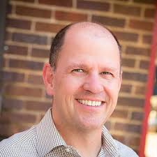 CEO Peer Groups in Knoxville, TN