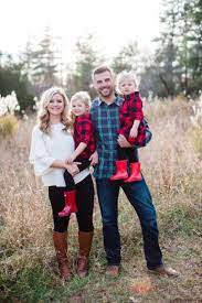 Do you need some ideas for christmas party outfits this season? Cristin Cooper Family Photo Outfits Winter Family Christmas Outfits Family Photo Outfits