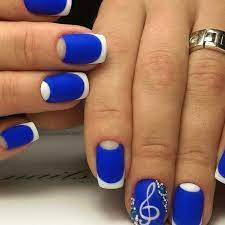 Синий френч: дизайн синего французского маникюра с цветами, серебром,  золотом и другими расцветками ногтей
