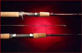 Širok asortiman ribolovačkih štapova na jednom mestu. Stapovi Za Pecanje