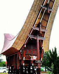 Rumah adat sulawesi selatan = tongkonan. Rumah Adat Toraja Nama Keunikan Gambar Penjelasan
