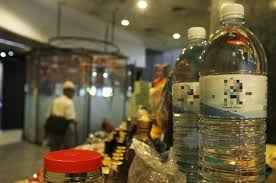 Berapa juta liter air zamzam? Jualan Air Zam Zam Berleluasa Metrotv