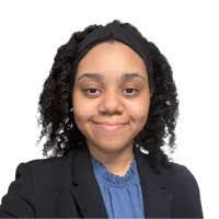 Tia Pearson's Instagram, Twitter & Facebook