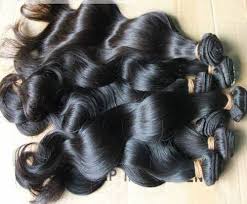 Next, you'll want to break up the curls and tease the top and back of the hair to create volume. Black Wavy Hair Body Wave Virgin Hair Extensions For Parlour Plastic Packaging Rs 1200 Piece Id 9473464797