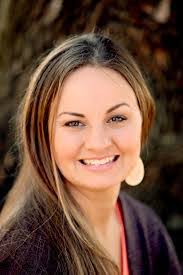 Melissa Ward's Instagram, Twitter & Facebook