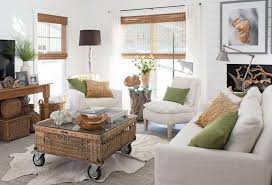 Browse thousands of beautiful photos and find small country living room designs and ideas. 15 Farmhouse Living Room Ideas We Can T Get Enough Of Better Homes Gardens