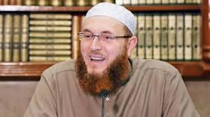 Please make dua for our beloved brother and Shaykh Dr. Muhammad Salah as he  and his family have been struck severely by COVID-19. I've had the blessing  of sitting with him in