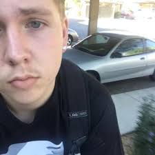 Travis LaBar (@LaBaaaaaaar)