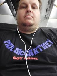 Wynonna Judd wears designer's t-shirt from 1991 farewell show