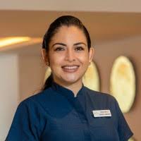 90+ "Leslie Velez" profiles