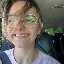 Amber Grubb (@MrsGrubb147)