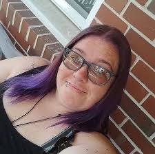 Tabitha Vick's Instagram, Twitter & Facebook