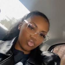 Tanja Taylor (tanjtaylor)