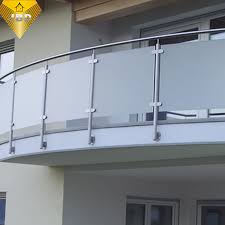 Between the columns of the steel railings can be placed glass panes in different shapes, thickness and colors. China Stainless Steel Tempered Glass Railing Designs With Side Mounting China Railing Designs Glass Railing Designs