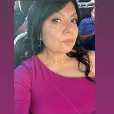 Mary Esquivel's Instagram, Twitter & Facebook