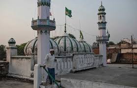 Hearing in Gujarat High Court about Ajan in mosques