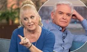 Kim Woodburn launches attack on Phillip Schofield as he admits affair |  Daily Mail Online
