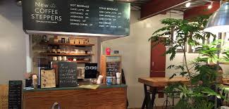 Ruang makan merupakan tempat kedua setelah ruang keluarga dimana keluarga berkumpul. Desain Ruang Tamu Ala Cafe Radea