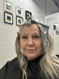 The Living Room Salon & Art Gallery, 125 Rochester St, Costa Mesa, CA  92627, US