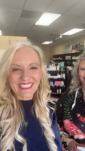 Gretchen Rivers's Instagram, Twitter & Facebook