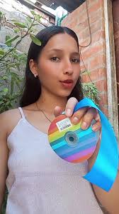 Arte 😍 #arte #artesanal #liston #listonsatinado #obradearte  #comocuandotedicenqueporquetancaro #hechoamanoconamor #hechoamano  #ramodeflores #ramoderosas #rosaseternas #quinceañera #ramoparaquinceañera  ...