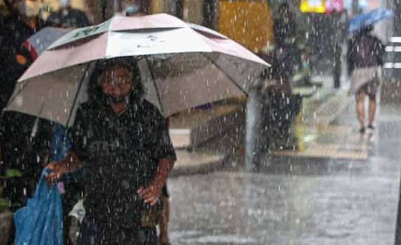 กรมอุตุฯ เตือนพื้นที่ฝนตกหนัก 30 เมษายน 2568 จังหวัดไหนบ้างโดนผลกระทบ