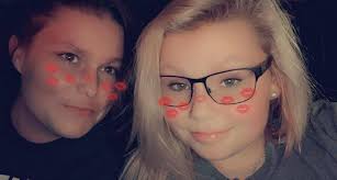 Creating a photo of daughters together