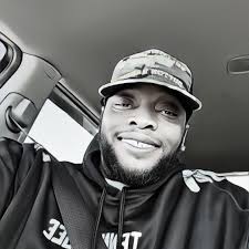 What basketball training is available for a 13-year-old boy in Tennessee?