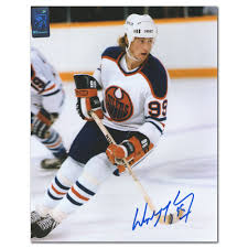 Oilers' quarterback george blanda had retired after ten seasons in the nfl and did not play during the 1959 season; Wayne Gretzky Autographed Edmonton Oilers Wha 8x10 Photo Nhl Auctions