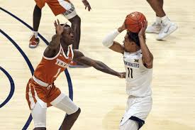 He was formely an assistant coach at the university of floria. Smart S Trust Of His Veterans Have Horns Stalking National No 1 Ranking