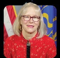 Andrea Callow's Instagram, Twitter & Facebook