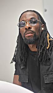 Be thankful for what you have; you'll end up having more. If you  concentrate