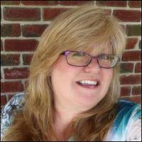 Kelly Dombrowski (@TheDombrowski)