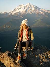 So russ dalton, 72, stepped inside the lookout post perched high above the glacier peak wilderness, spun the fire finder to point in the direction of the faint dark smoke he. The Best Fire Lookout Hikes In Washington State Jess Wandering